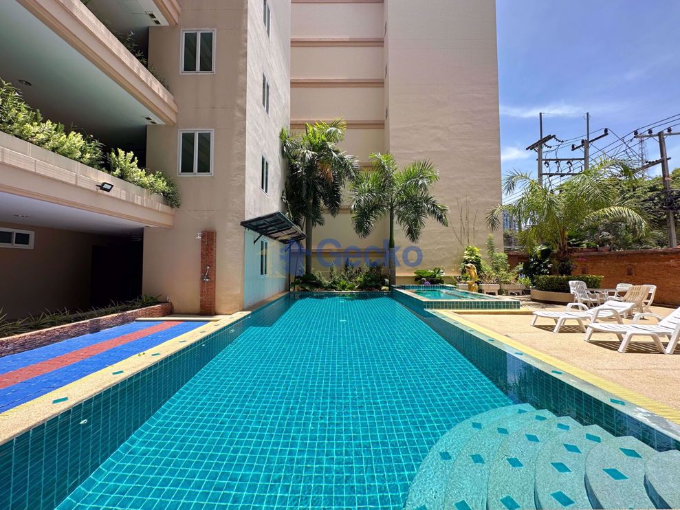 1 ห้องนอน คอนโดมิเนี่ยม in Executive Residence 4 พระตำหนัก C011016 (Cover Photo)