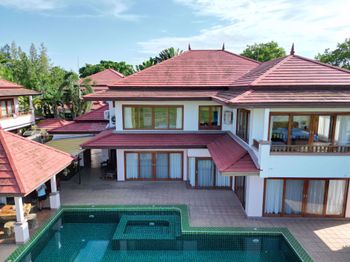 5 ห้องนอน บ้าน in  ฟีนิกซ์ กอล์ฟ คอร์ส  ห้วยใหญ่ H011021