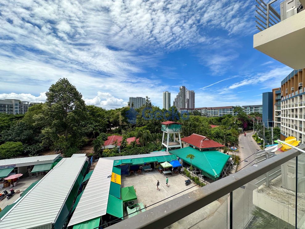 Studio Condo in Laguna Beach Resort 2 Jomtien C011024 (Photo 2)