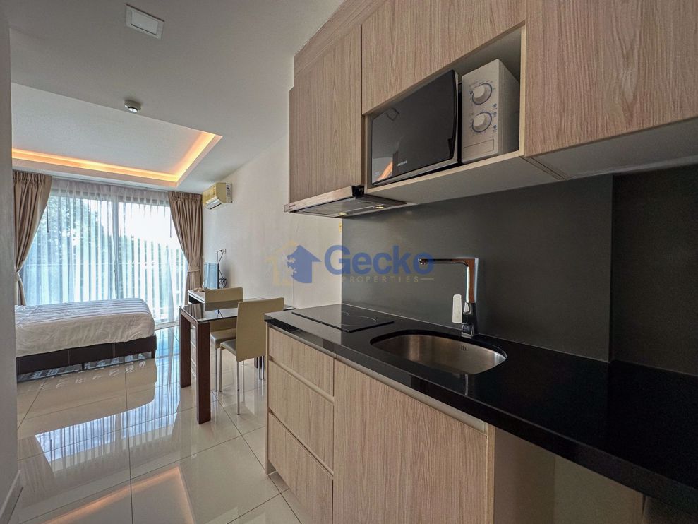 Studio Condo in Laguna Beach Resort 2 Jomtien C011024 (Photo 4)