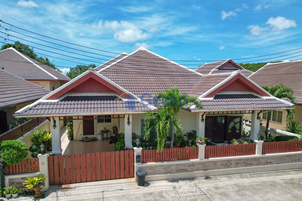 3 Bedrooms House in Rose Land & House  East Pattaya H006069 (Cover Photo)