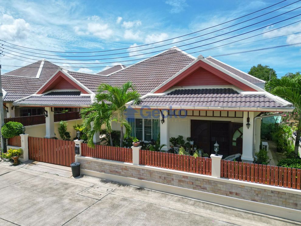 3 Bedrooms House in Rose Land & House  East Pattaya H006069 (Photo 1)