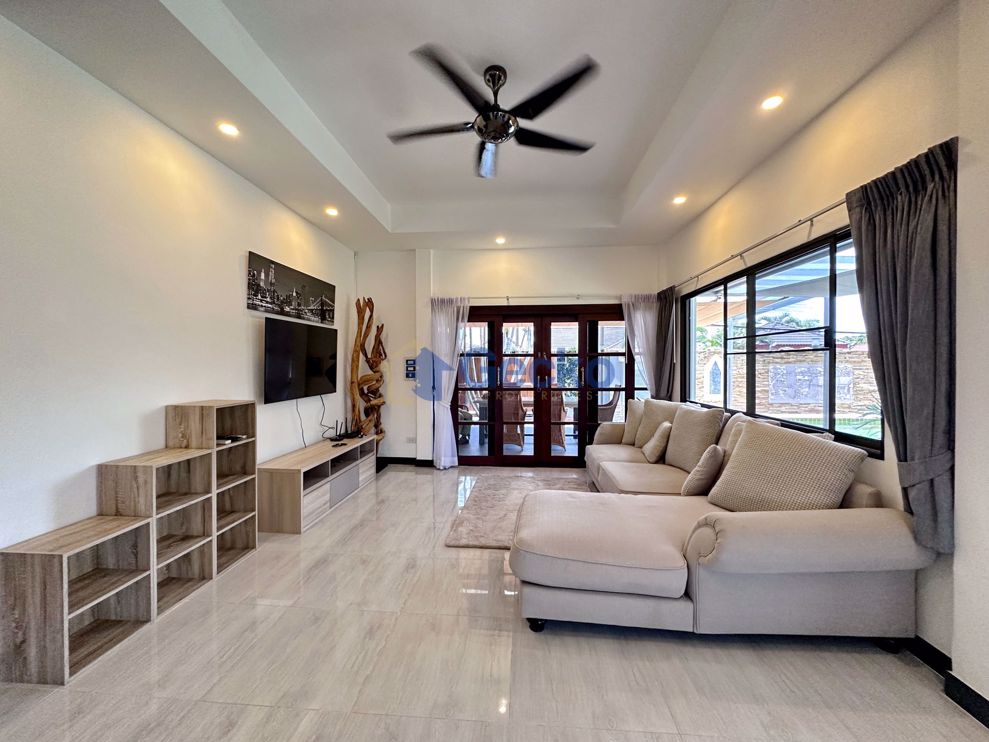 3 Bedrooms House in Pattaya Land & House  East Pattaya H009191 (Photo 3)