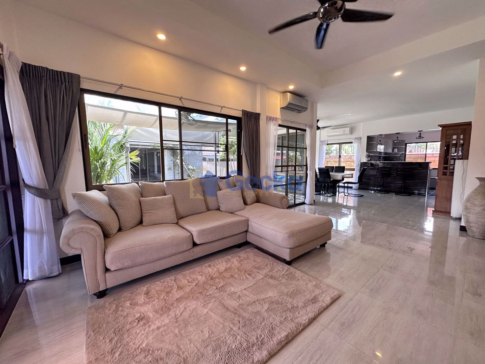 3 Bedrooms House in Pattaya Land & House  East Pattaya H009191 (Photo 4)