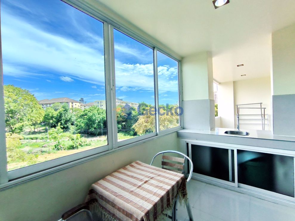 1 Bedroom Condo in AD Condo Wongamat C009818 (Photo 4)