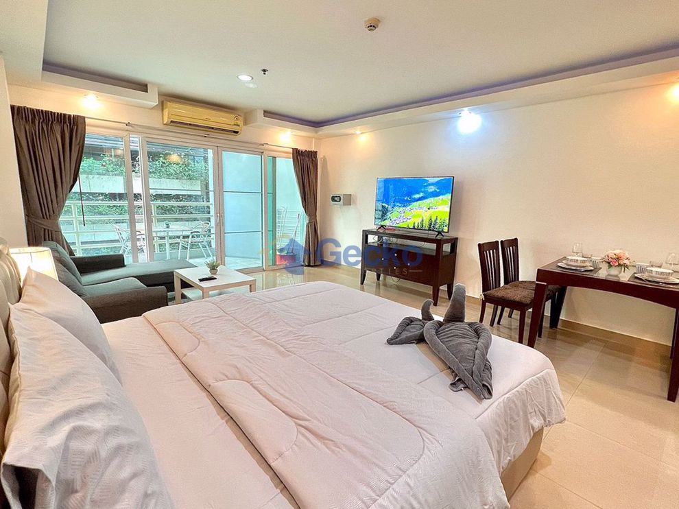 Studio Condo in View Talay 6 Central Pattaya C011058 (Photo 4)