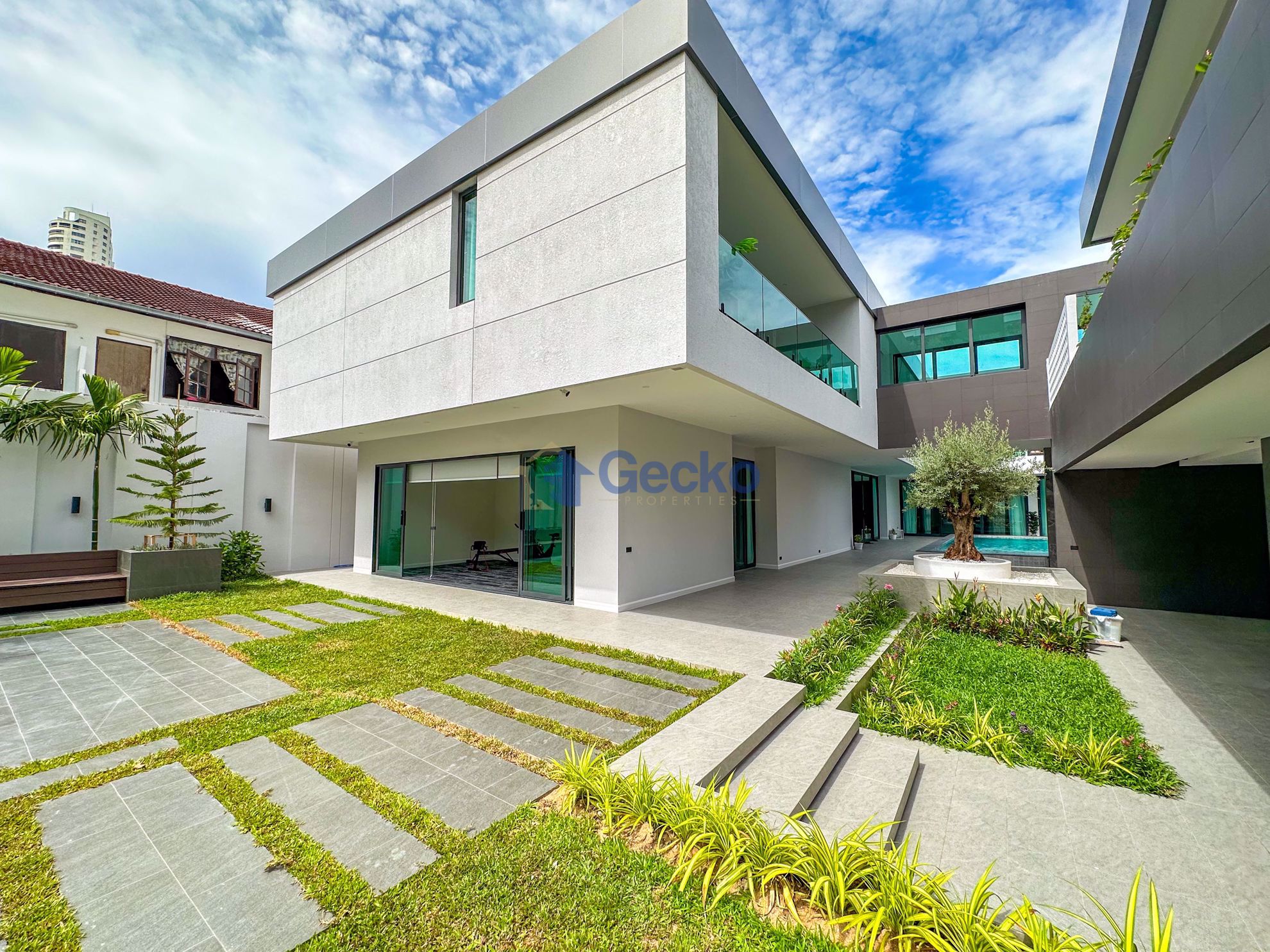 Jomtien Villa