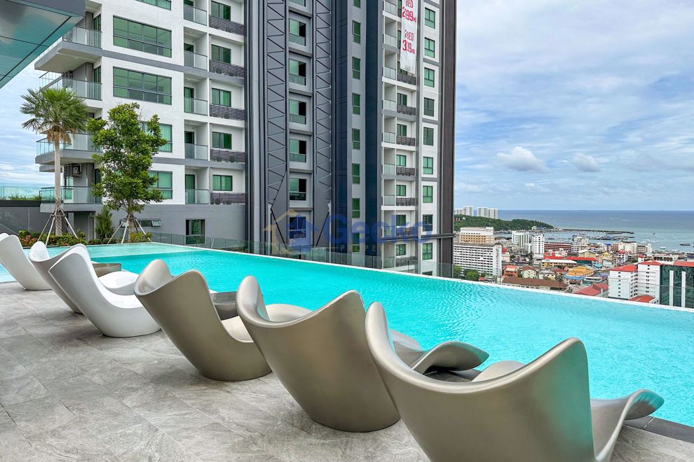 2 Bedrooms Condo in Arcadia Millennium Tower South Pattaya C010269 (Photo 3)