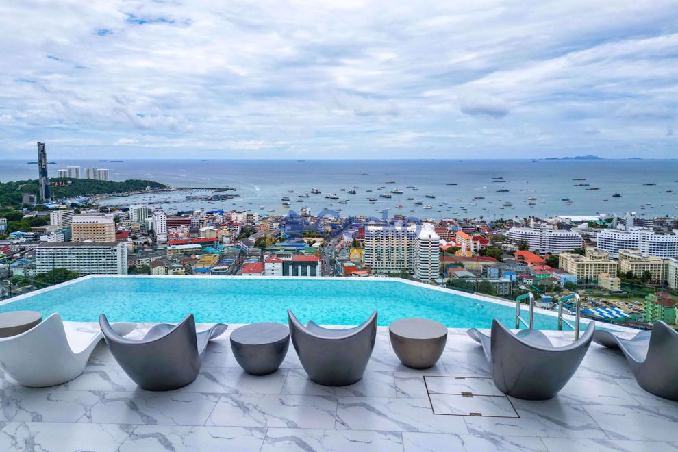 2 Bedrooms Condo in Arcadia Millennium Tower South Pattaya C010269 (Cover Photo)