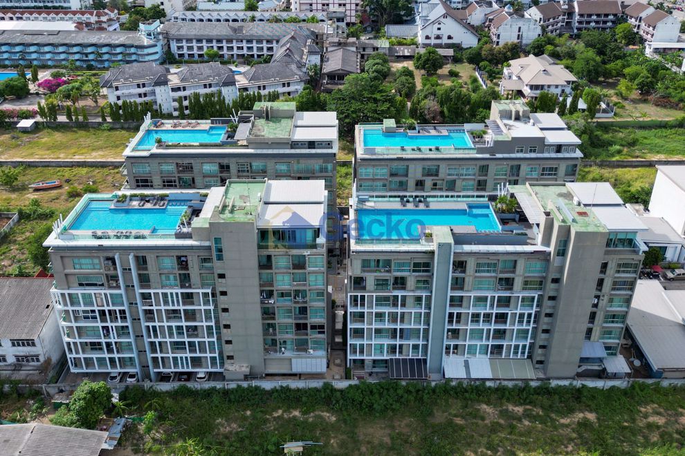 1 Bedroom Condo in The Gallery Jomtien C011083 (Photo 2)