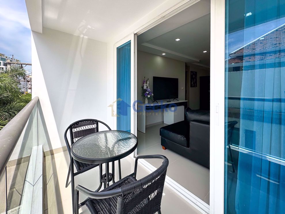 2 Bedrooms Condo in Nova Ocean View Pratumnak C011094 (Cover Photo)