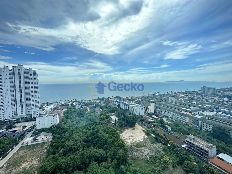 1 ห้องนอน คอนโดมิเนี่ยม in The Riviera Jomtien จอมเทียน C011096 (Photo 1)