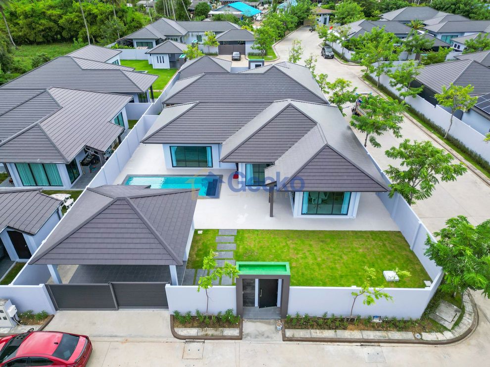 3 Bedrooms House in Baan Pattaya 6  Huay Yai H011115 (Photo 1)