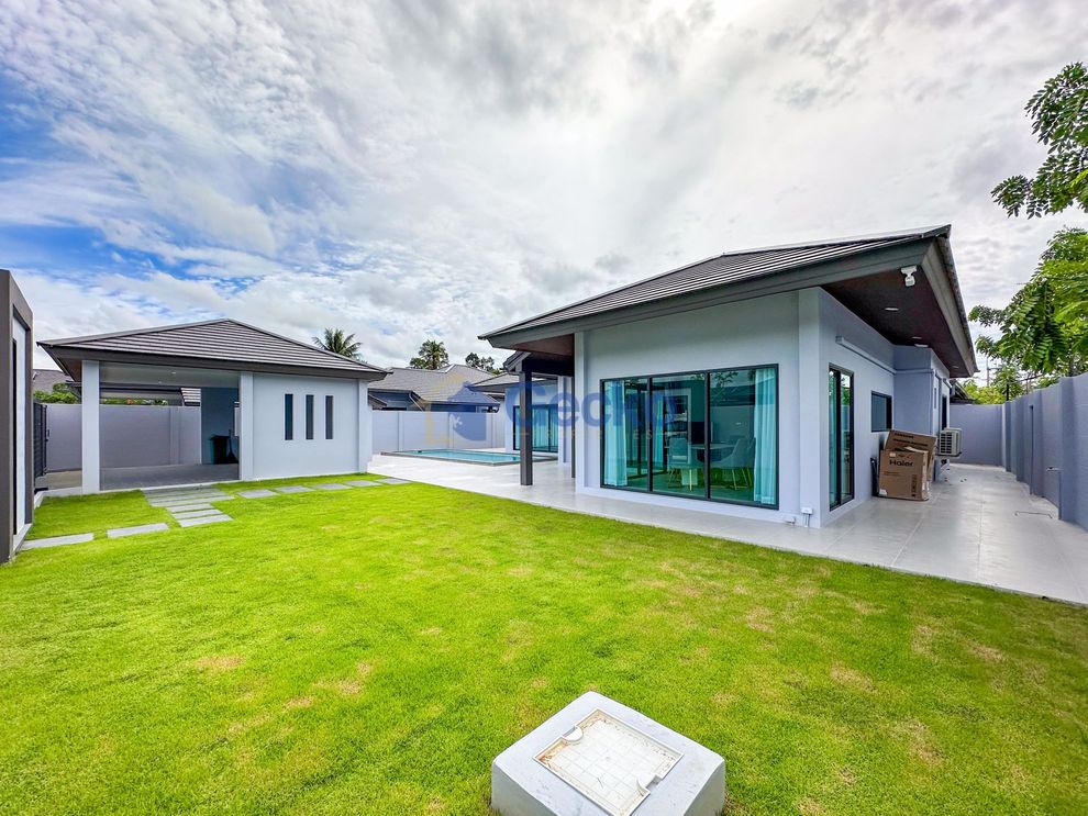 3 Bedrooms House in Baan Pattaya 6  Huay Yai H011115 (Photo 3)