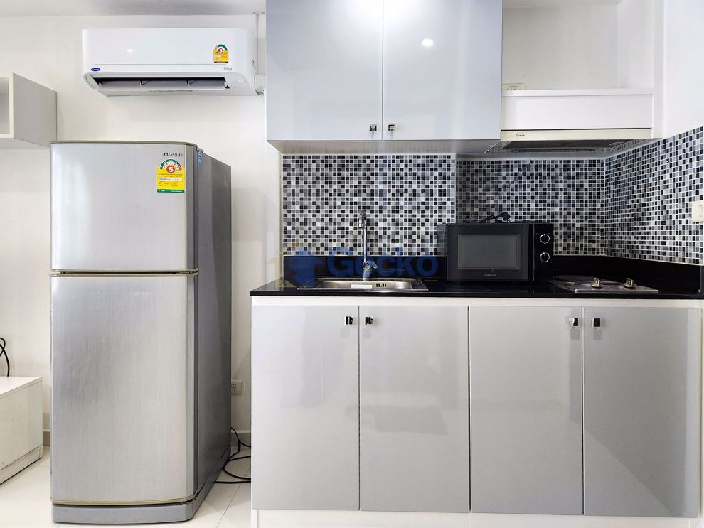 Studio Condo in Avenue Residence Central Pattaya C011111 (Photo 4)