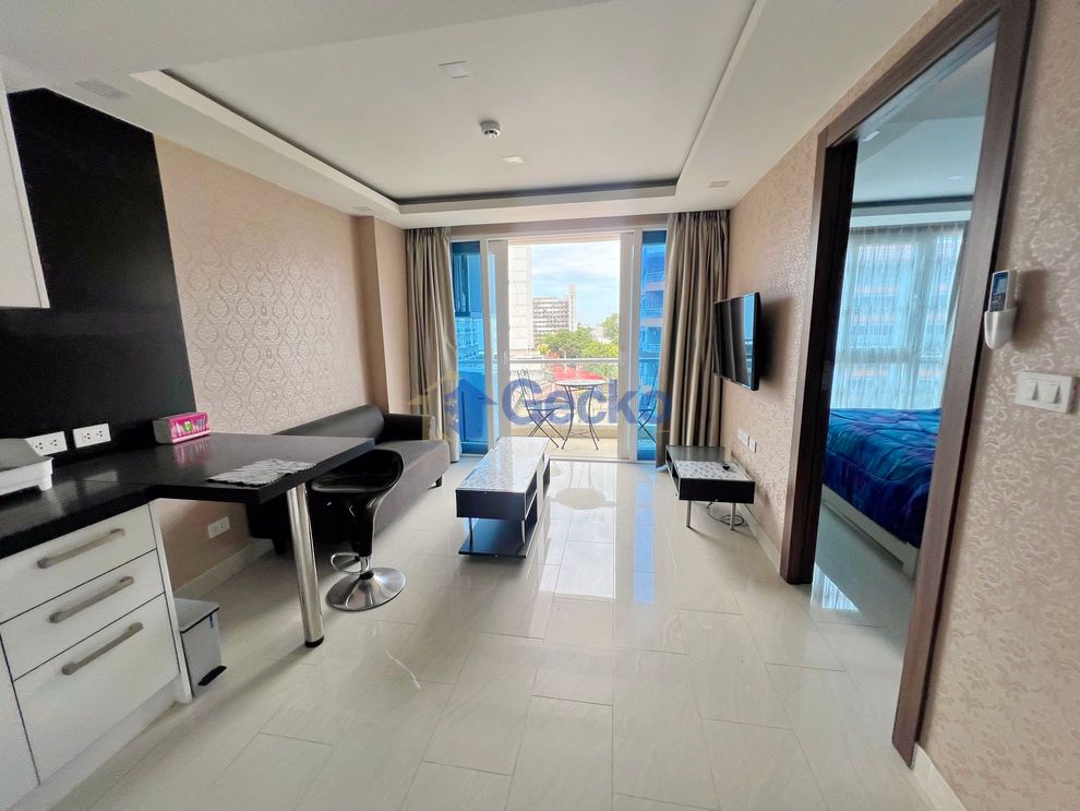 1 Bedroom Condo in Grand Avenue Central Pattaya C011126 (Photo 4)