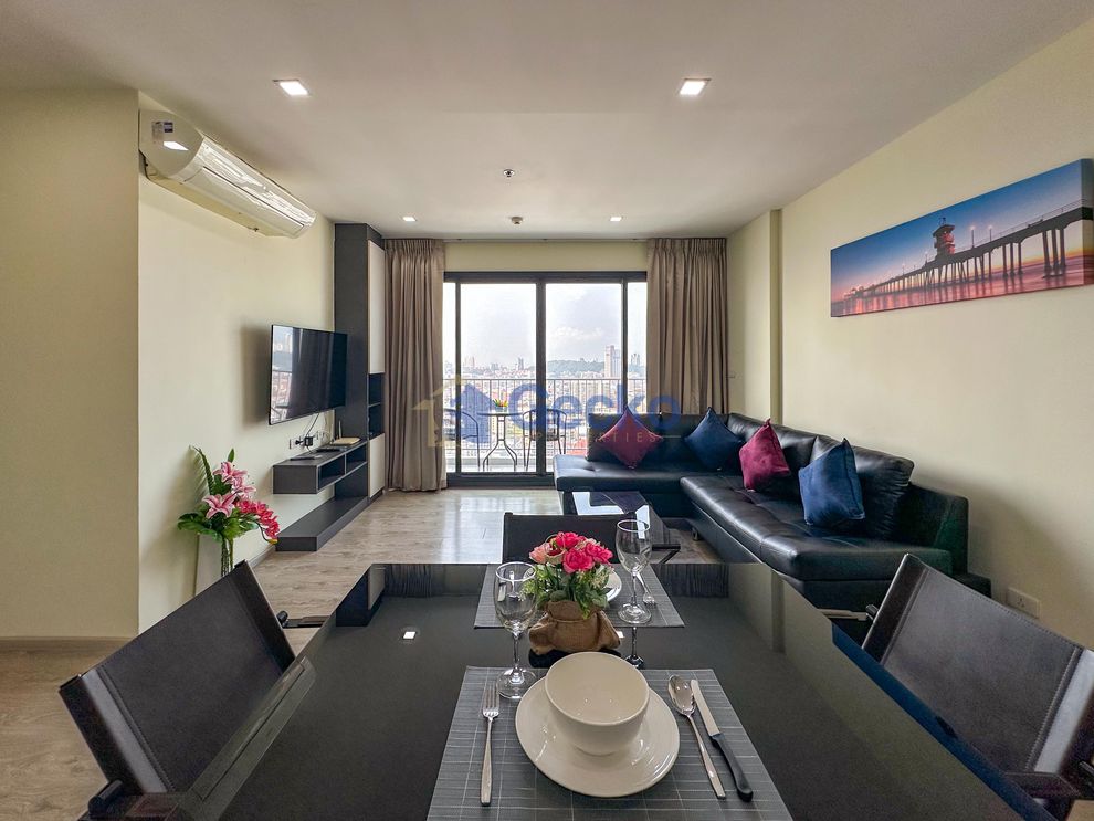 2 Bedrooms Condo in The Base Central Pattaya C011163 (Photo 2)