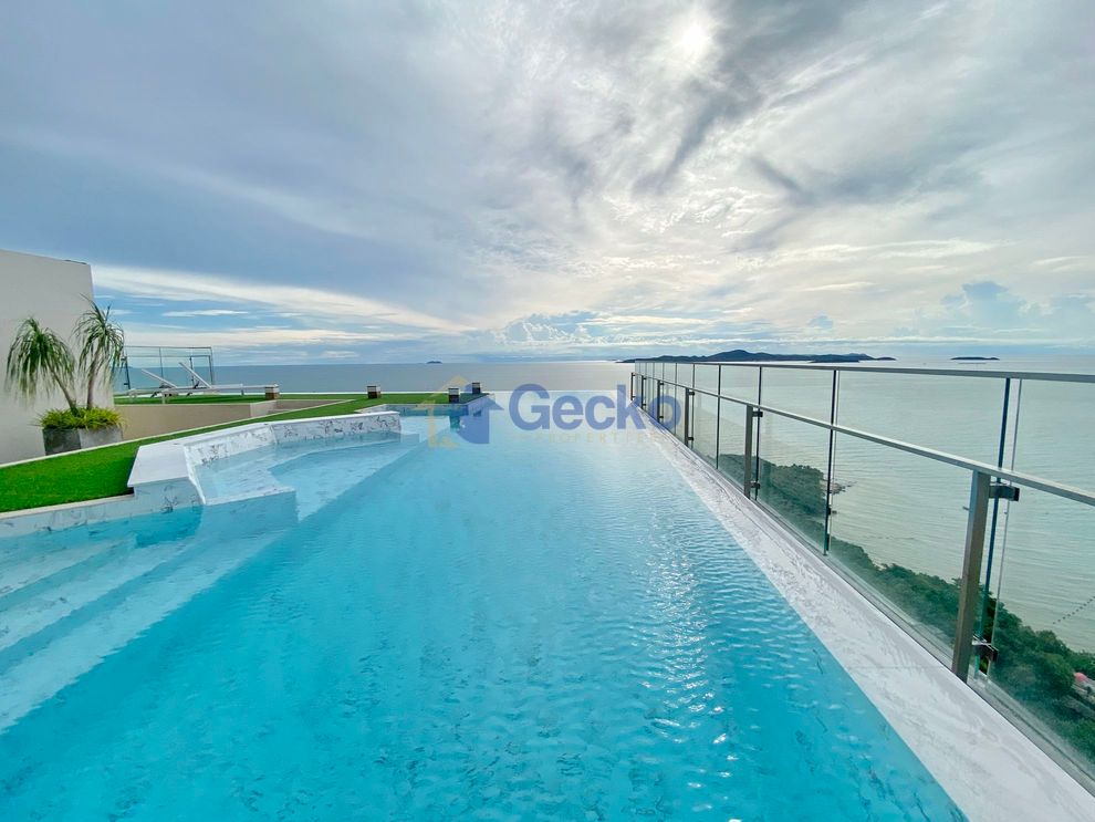 1 Bedroom Condo in Andromeda Pratumnak C011182 (Cover Photo)