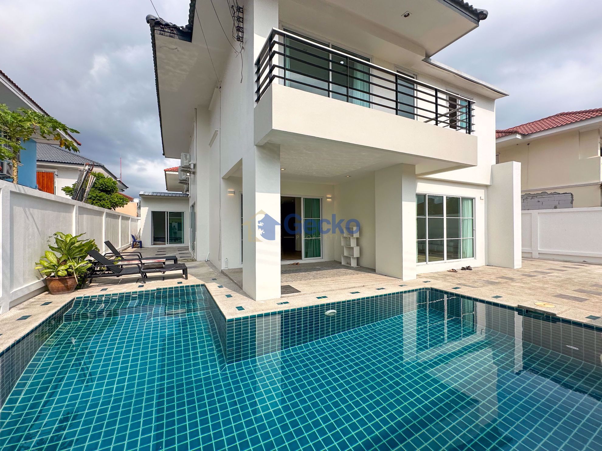 6 ห้องนอน บ้าน in View Point Villa Jomtien  จอมเทียน H010350