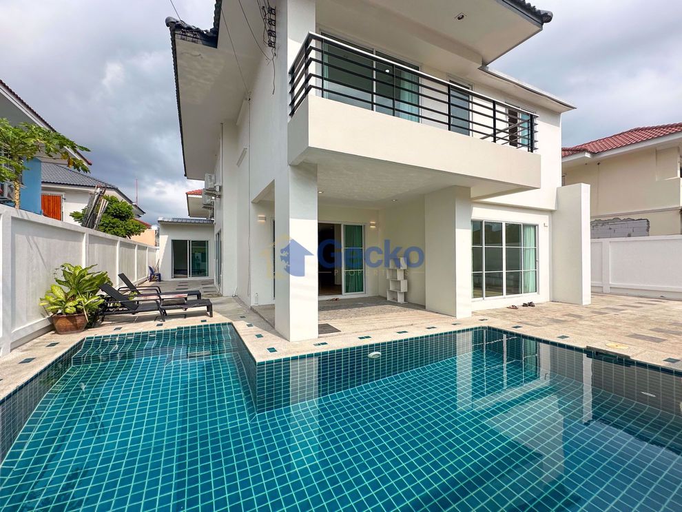 6 ห้องนอน บ้าน in View Point Villa Jomtien  จอมเทียน H010350 (Cover Photo)