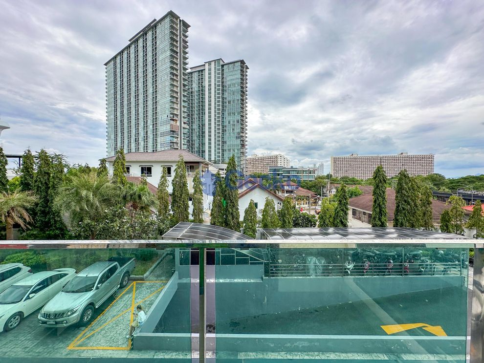 1 Bedroom Condo in Dusit Grand Condo View Jomtien C011186 (Photo 2)
