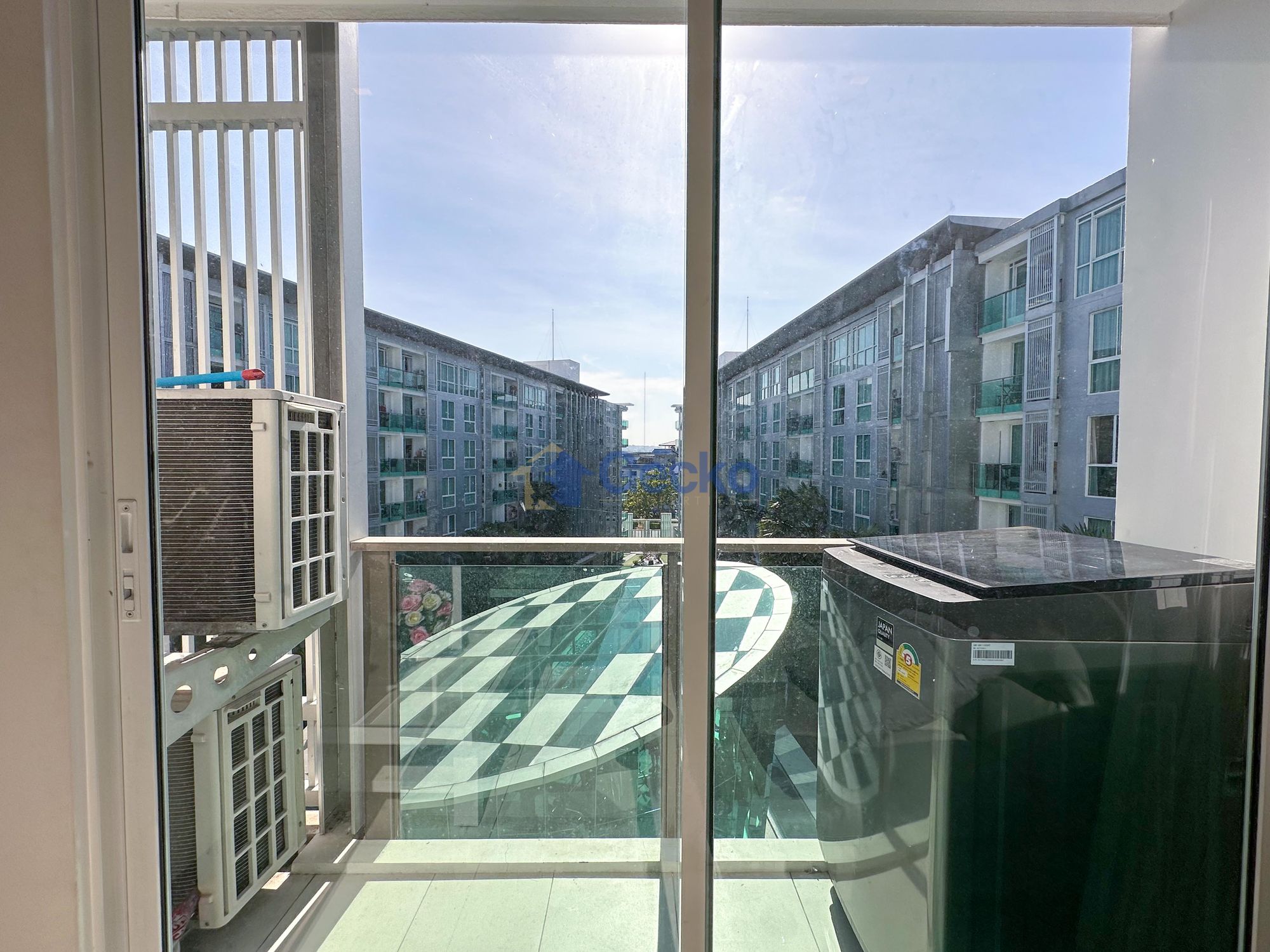 1 Bedroom Condo in City Center Residence Central Pattaya C011261 (Photo 2)