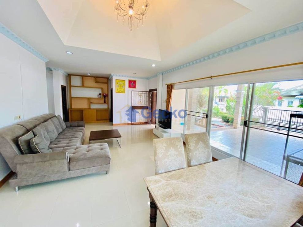 3 Bedrooms House in SP Village 5  East Pattaya H011267 (Photo 3)