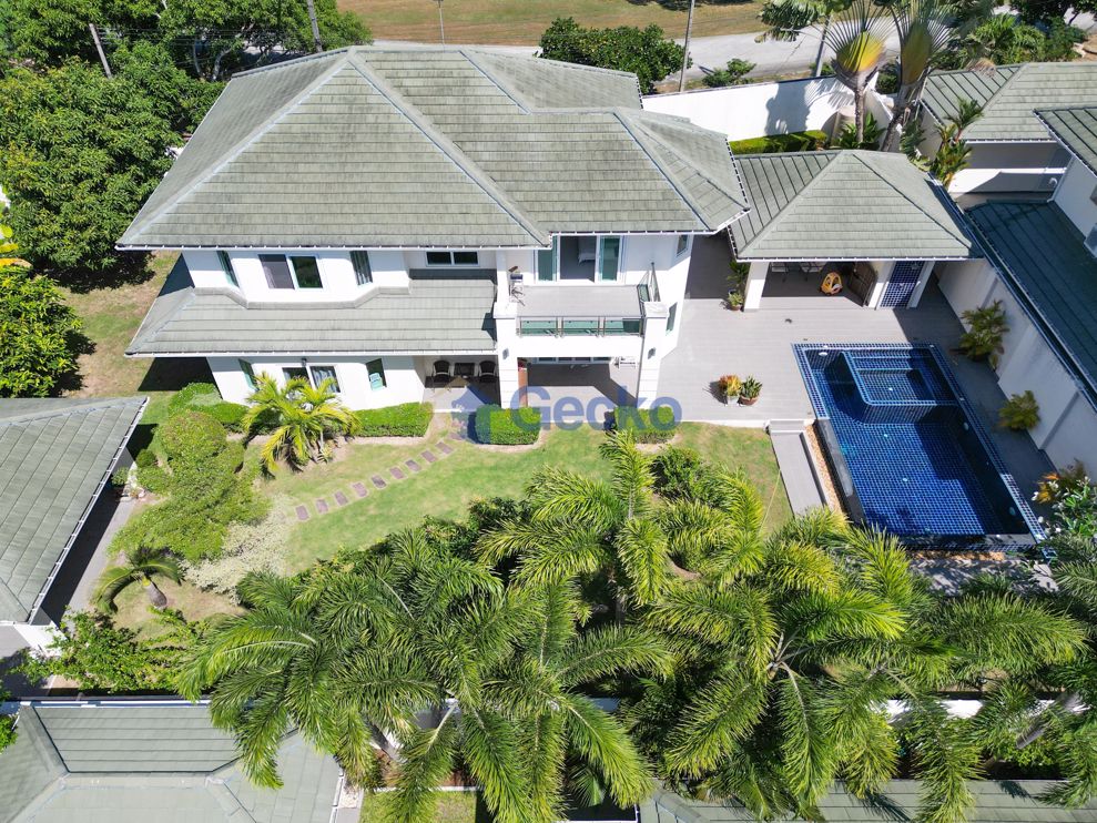 4 ห้องนอน บ้าน in Green Field Villa 5  พัทยาตะวันออก H011273 (Photo 3)