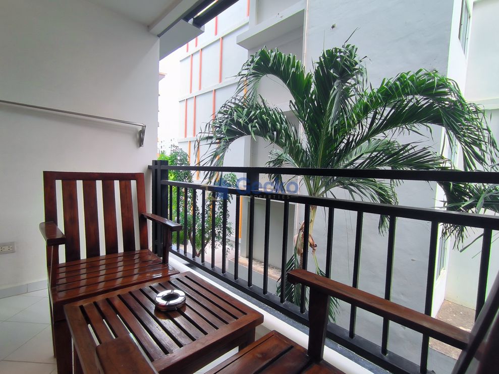 Studio Condo in The Avenue Pattaya Central Pattaya C011280 (Photo 1)