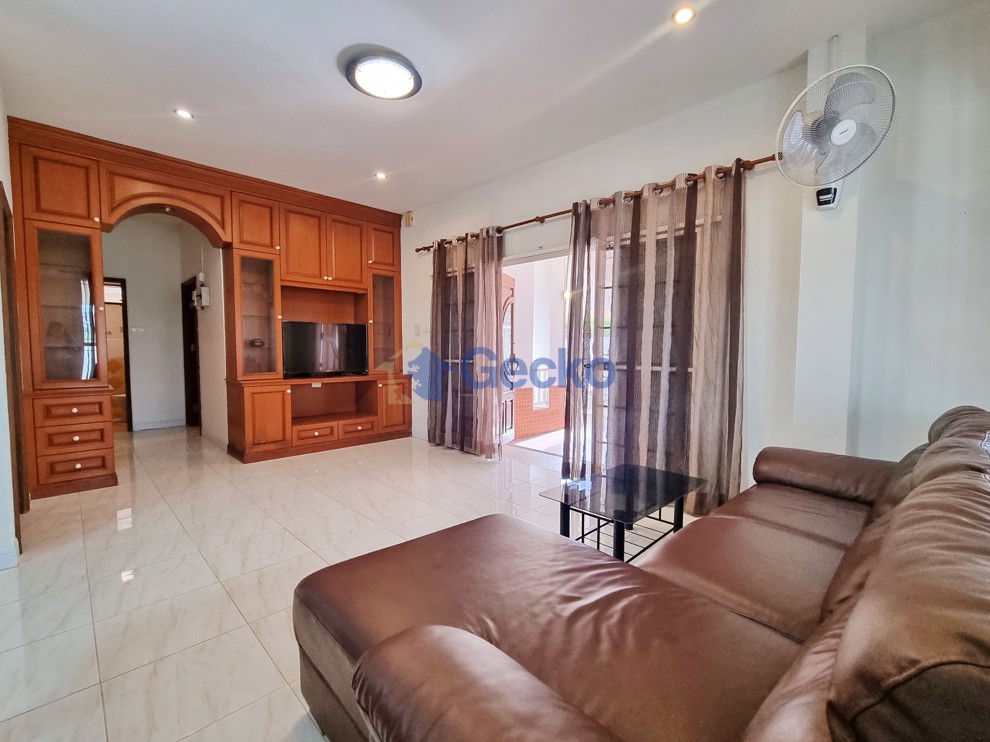 3 ห้องนอน บ้าน in บ้านสวนเนรมิต ชัยพฤกษ์ 2  พัทยาตะวันออก H011290 (Photo 2)