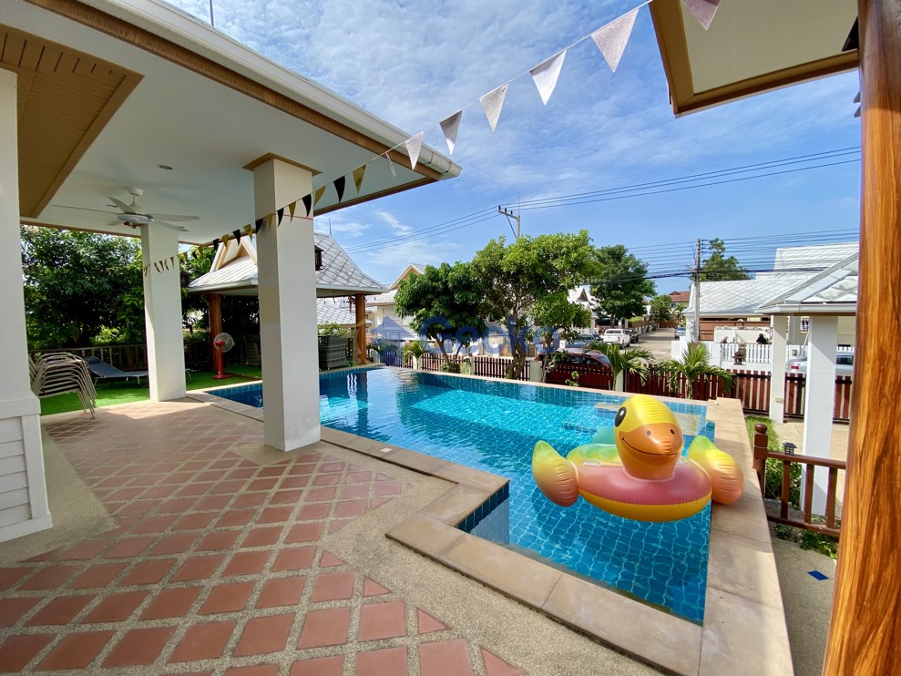3 Bedrooms House in Amorn Village  East Pattaya H011296 (Photo 2)