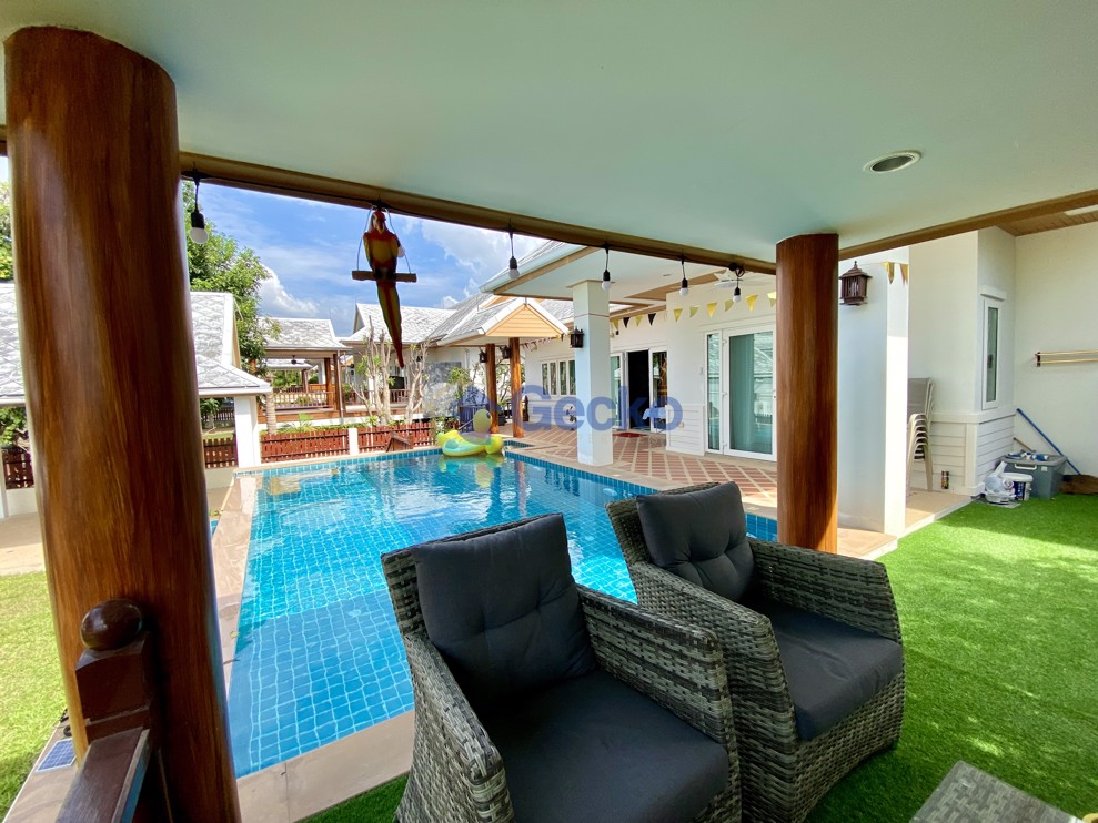 3 Bedrooms House in Amorn Village  East Pattaya H011296 (Photo 4)