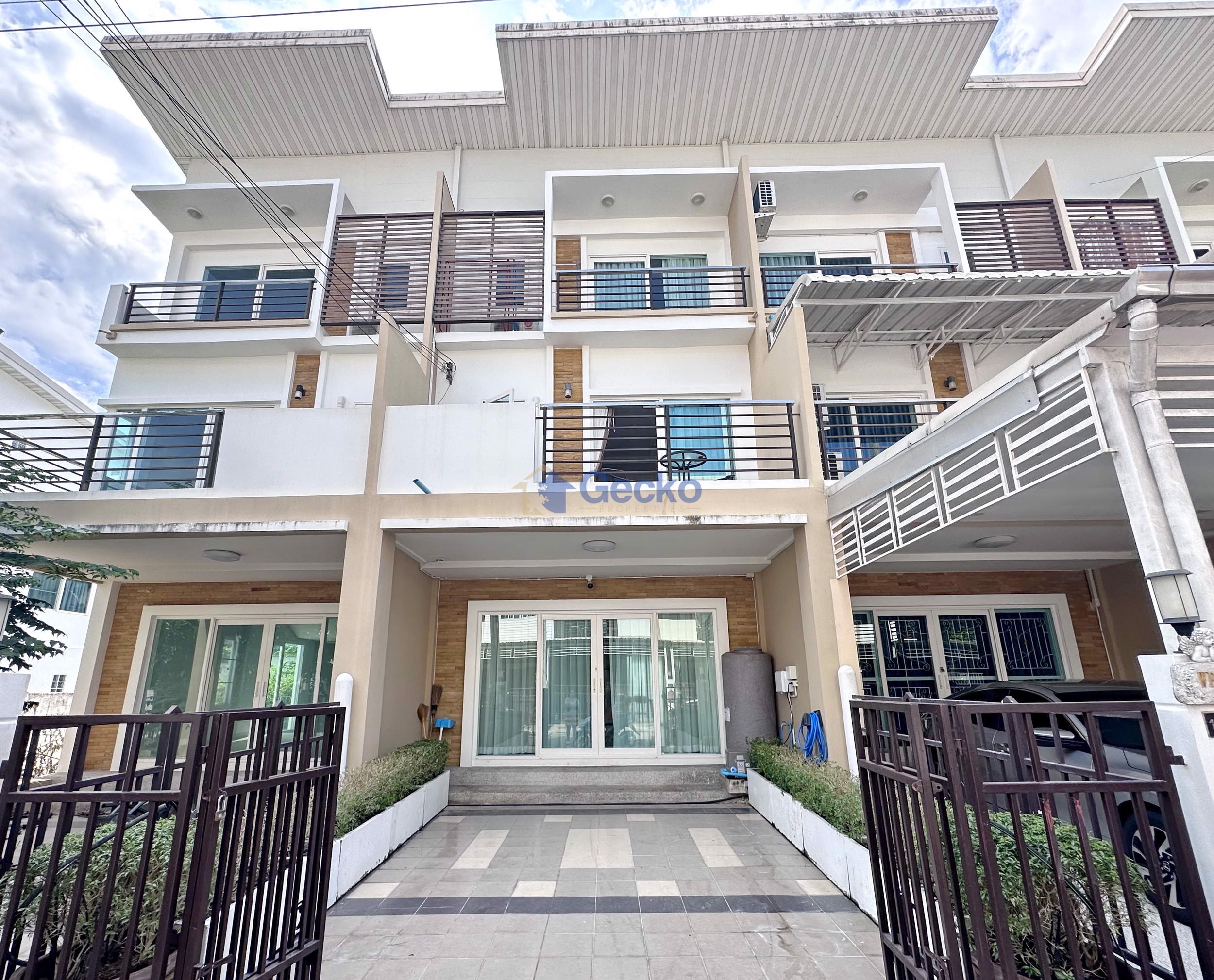 3 ห้องนอน บ้าน in Supalai Ville  พัทยาใต้ H011301