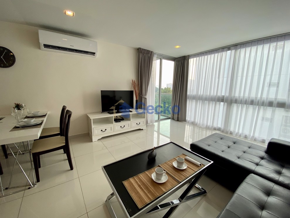 1 ห้องนอน คอนโดมิเนี่ยม in Club Royal วงศ์อมาตย์ C011317 (Photo 3)