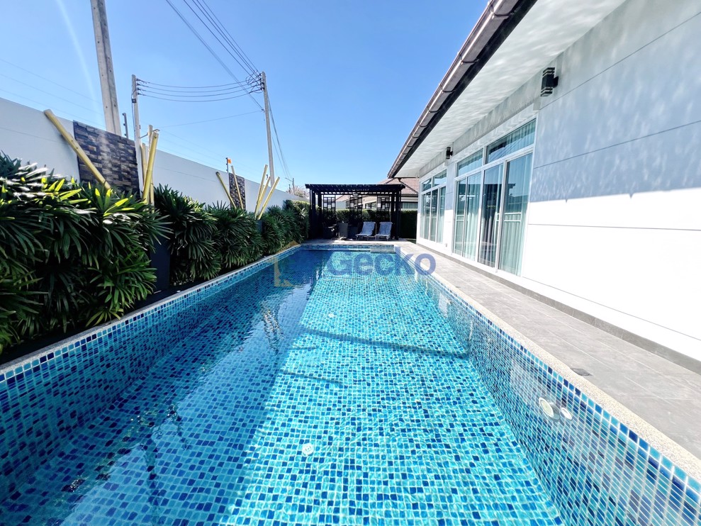 3 ห้องนอน บ้าน in Panalee Banna  ห้วยใหญ่ H011324 (Photo 1)