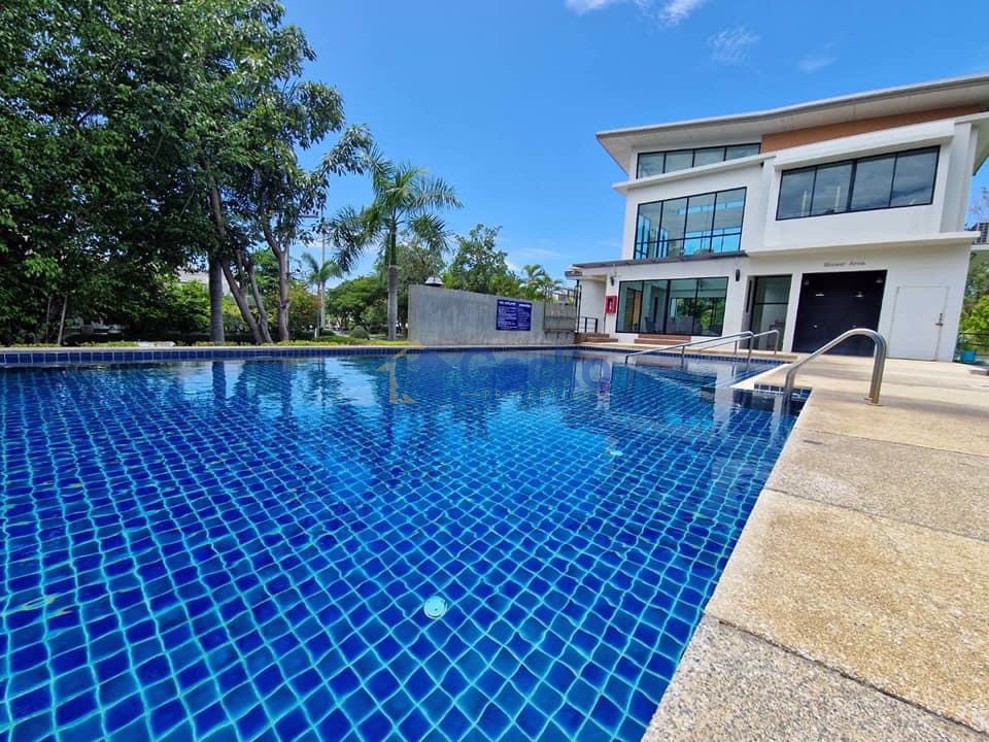 3 ห้องนอน บ้าน in Patta Village  พัทยาตะวันออก H011327 (Photo 2)