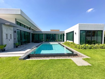 3 ห้องนอน บ้าน in The Prospect Villa  พัทยาตะวันออก H010302