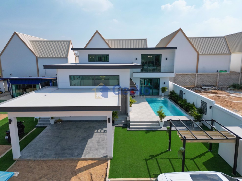 3 ห้องนอน บ้าน in Layan Residence  พัทยาตะวันออก H010619 (Photo 1)
