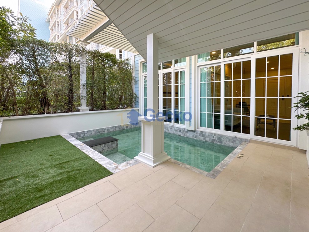1 ห้องนอน คอนโดมิเนี่ยม in Grand Florida Beachfront Condo Resort นาจอมเทียน C009276 (Cover Photo)