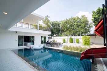 6 Bedrooms House  Huay Yai H011347