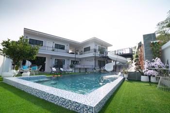 6 ห้องนอน บ้าน  ห้วยใหญ่ H011348