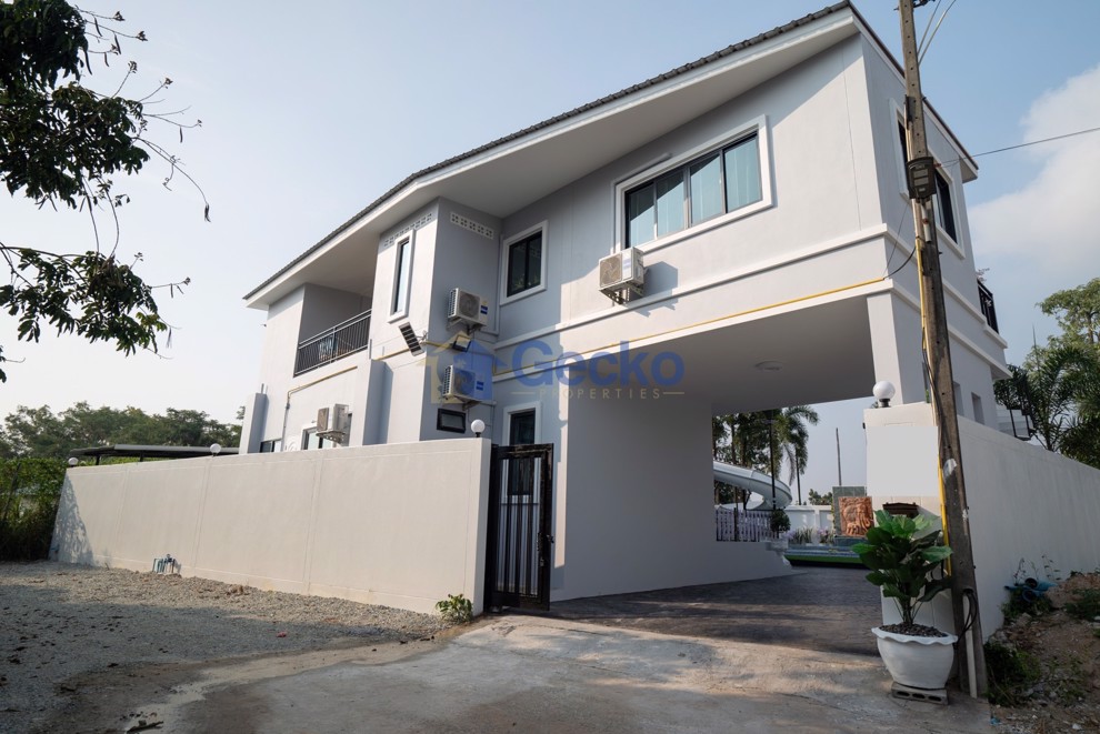 6 Bedrooms House  Huay Yai H011348 (Photo 3)