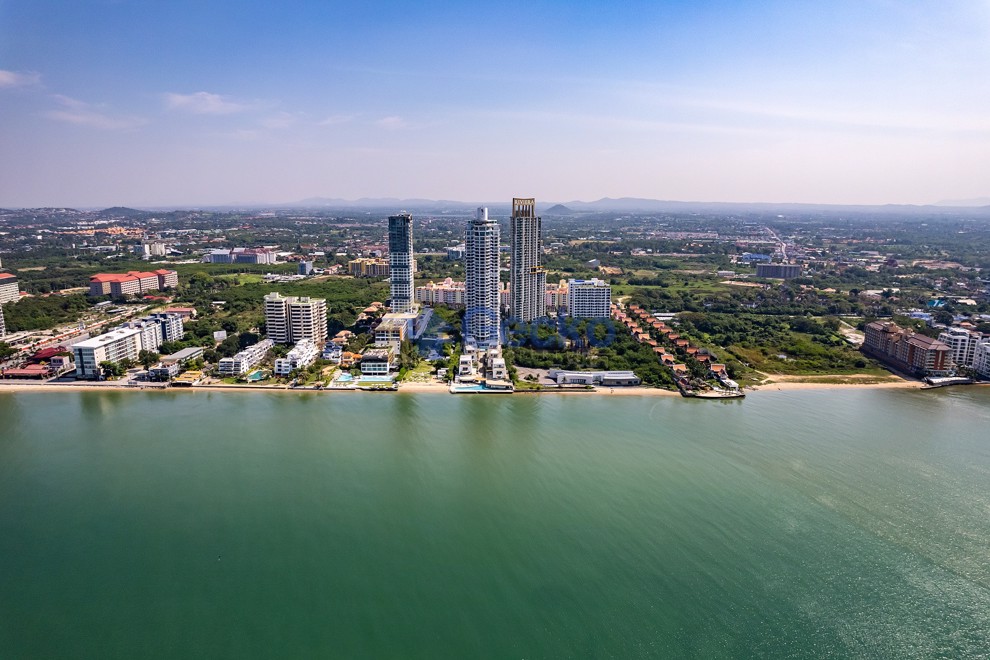 2 Bedrooms Condo in The Residences at Dream Pattaya Na Jomtien C011364 (Photo 1)