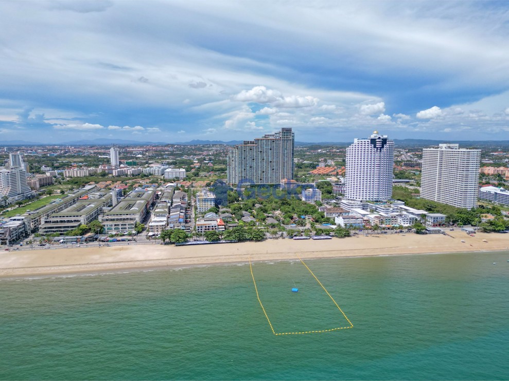 2 ห้องนอน คอนโดมิเนี่ยม in The Riviera Jomtien จอมเทียน C009704 (Photo 2)