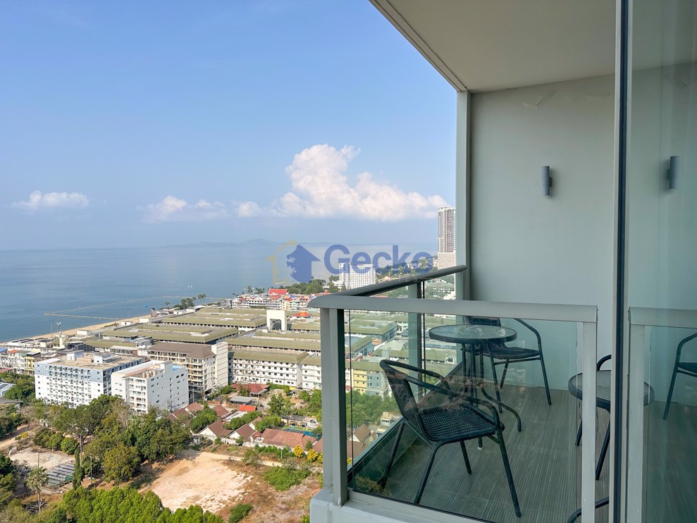 2 ห้องนอน คอนโดมิเนี่ยม in The Riviera Jomtien จอมเทียน C009704 (Cover Photo)