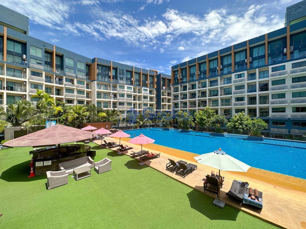 Laguna Beach Resort 2 (Cover Photo)