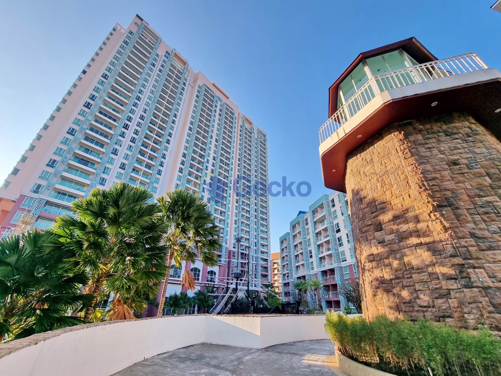 Grande Caribbean Condo Resort (Photo 4)