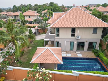 4 ห้องนอน บ้าน in เดอะ แกรนด์ รีเจนท์ พัทยา  พัทยาตะวันออก H011374
