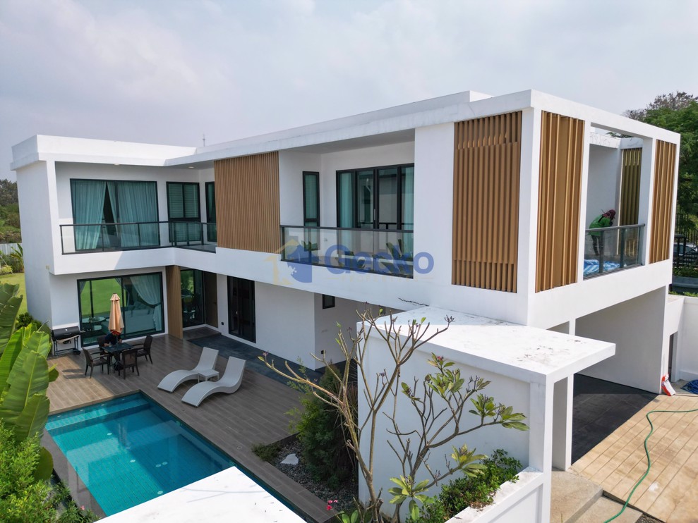 3 ห้องนอน บ้าน in Palm Lakeside  พัทยาตะวันออก H010928 (Photo 1)