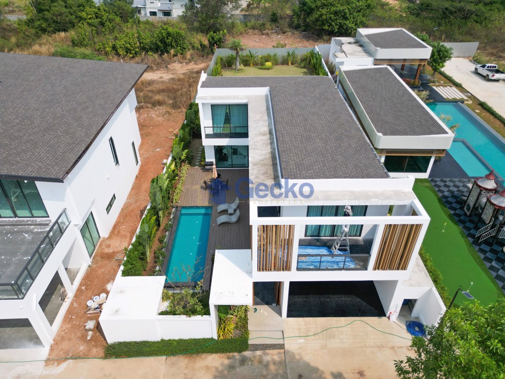 3 ห้องนอน บ้าน in Palm Lakeside  พัทยาตะวันออก H010928 (Photo 4)